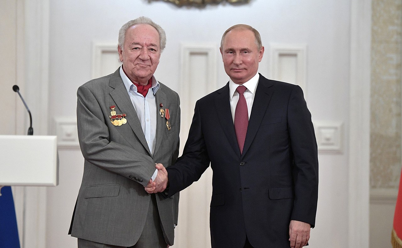 В.В. Путин и Ю.Х. Темирканов.jpg
