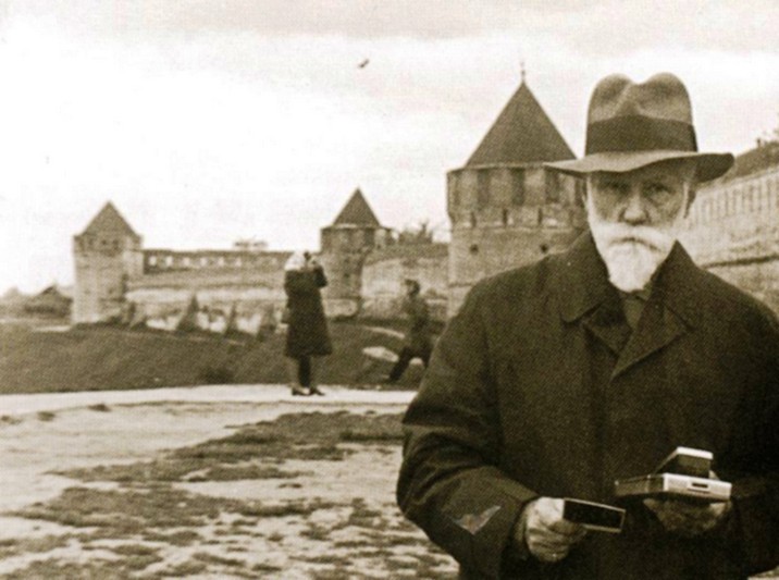 Св. Николаевич Рерих.jpg